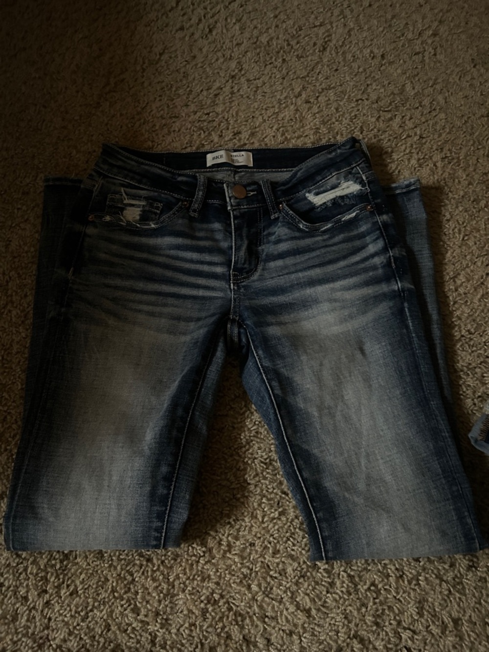 BKE Women’s Skinny Jeans in Dark Blue Wash with Distressed Accents